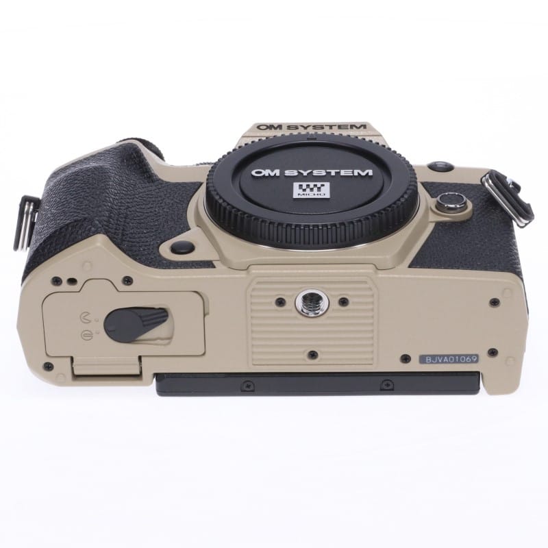 OM SYSTEM OM-5 Mark II ボディー サンドベージュ