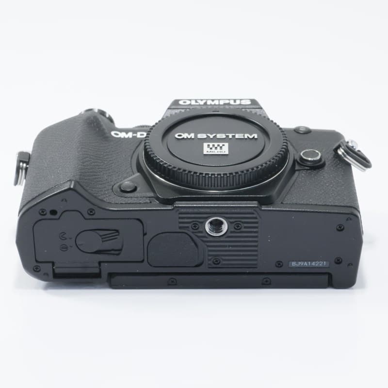 OLYMPUS／OM SYSTEM OM-D E-M5 Mark III ボディー ブラック AB+ランク