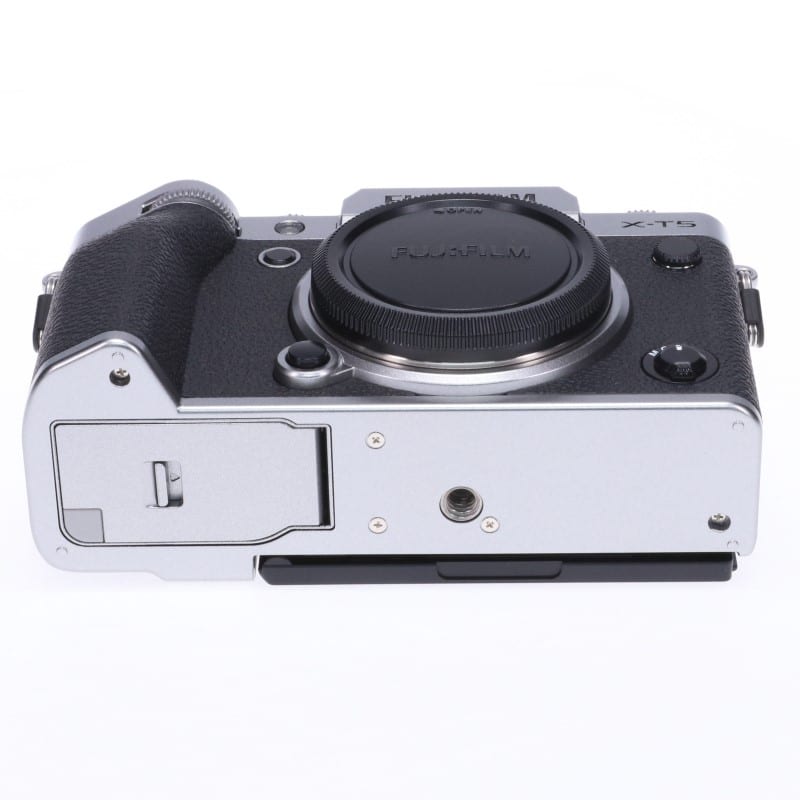 FUJIFILM X-T5 ボディ シルバー (日本語・英語版)