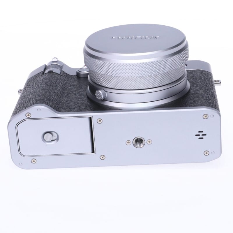 FUJIFILM GFX100RF シルバー
