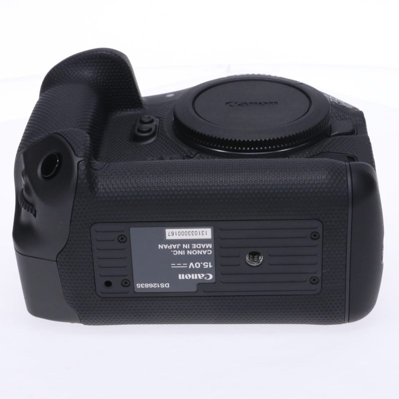 EOS R3 ボディー