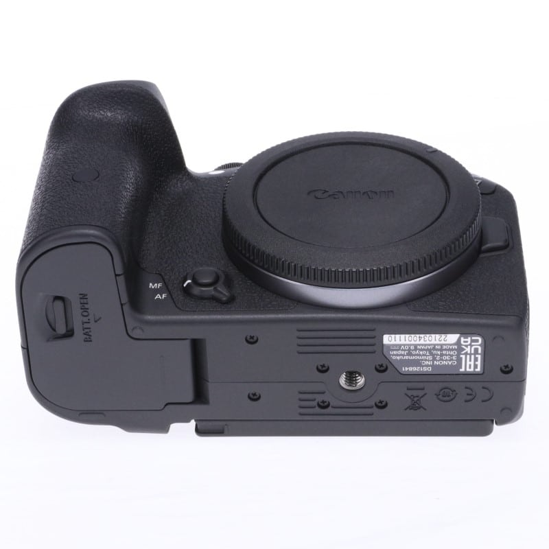 EOS R7 ボディー