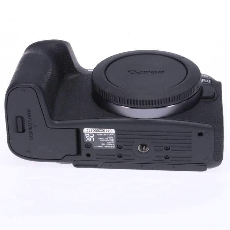 EOS R8 ボディー