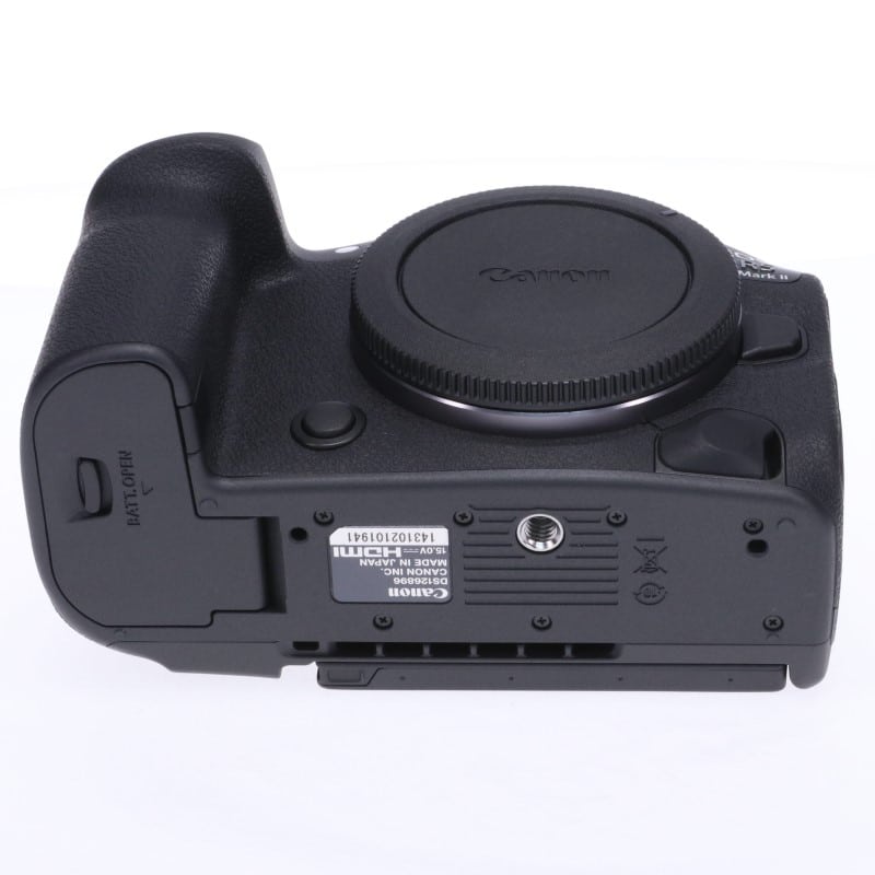 EOS R5 Mark II ボディー