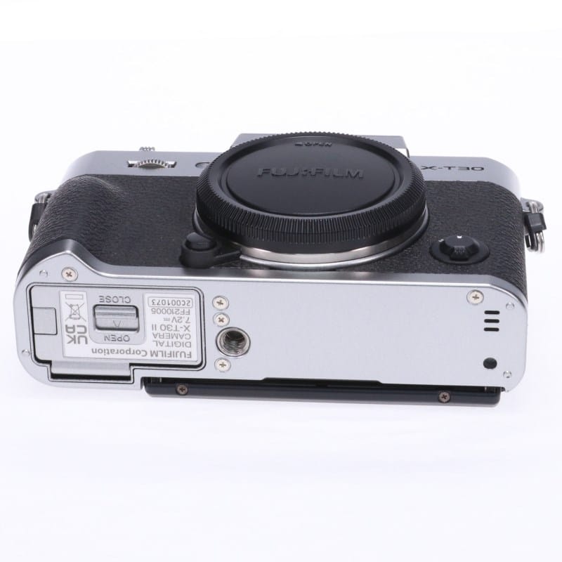 富士フイルム FUJIFILM X-T30 II ボディ シルバー AB-ランク 中古