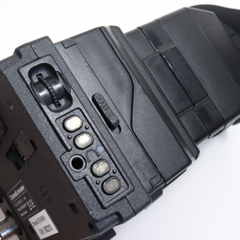 EVF4RVW [3.5インチRetina液晶ビューファインダー]