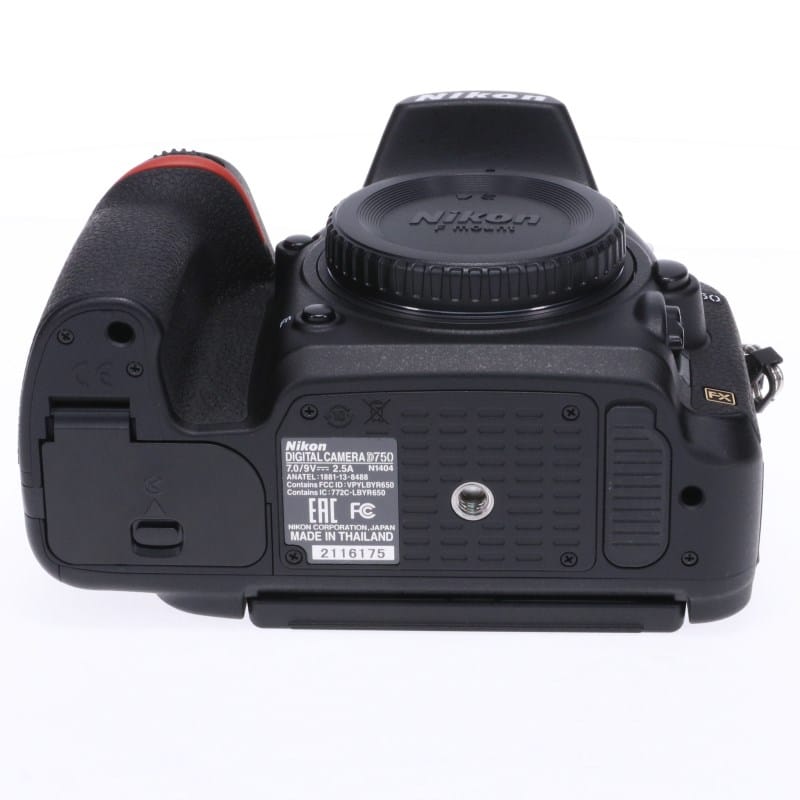 Nikon D750 ボディ AB-ランク 中古｜フジヤカメラ