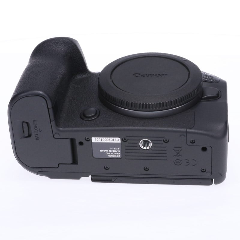 EOS R6 Mark II ボディー