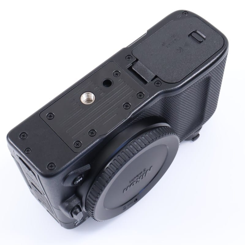 Nikon ZR ボディ AB+ランク 中古｜フジヤカメラ