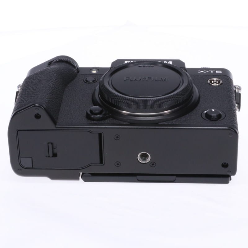 FUJIFILM X-T5 ボディ ブラック (日本語・英語版)