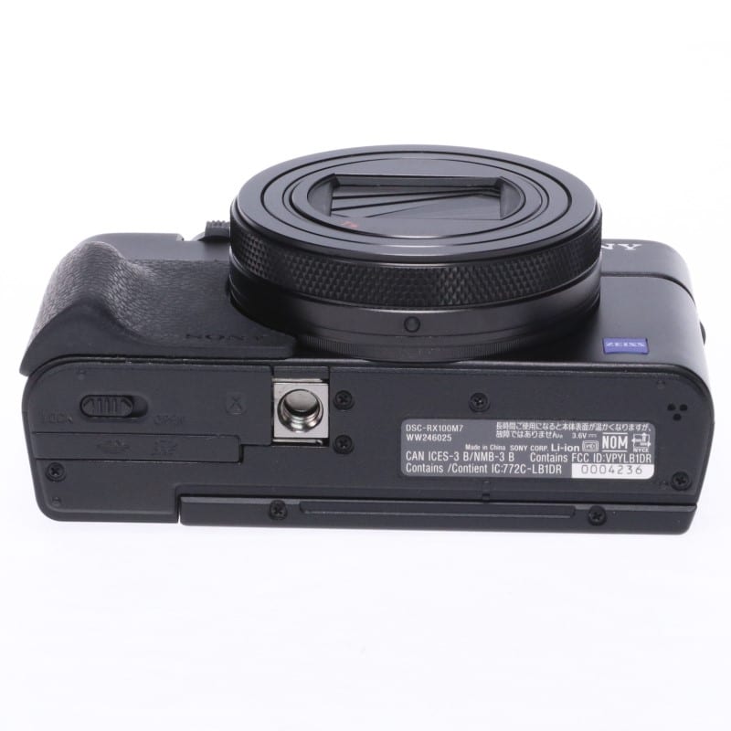 Cyber-shot RX100VII DSC-RX100M7