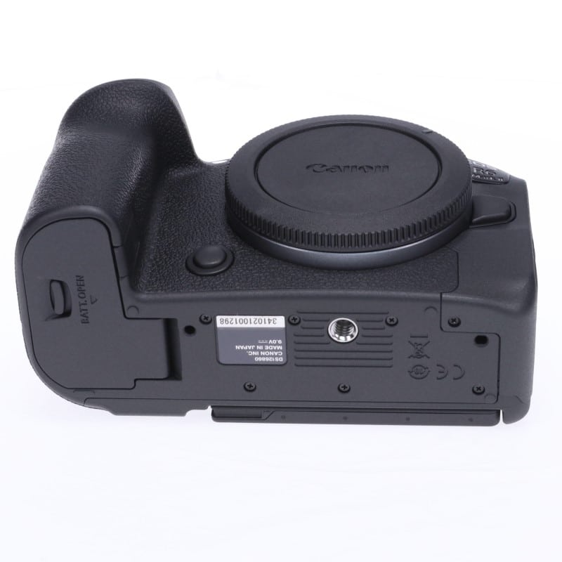 EOS R6 Mark II ボディー