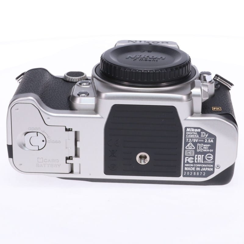 Nikon Df ボディ シルバー ABランク 中古｜フジヤカメラ
