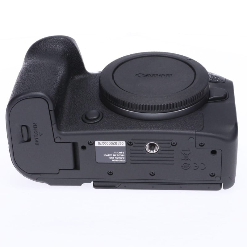 EOS R6 Mark II ボディー