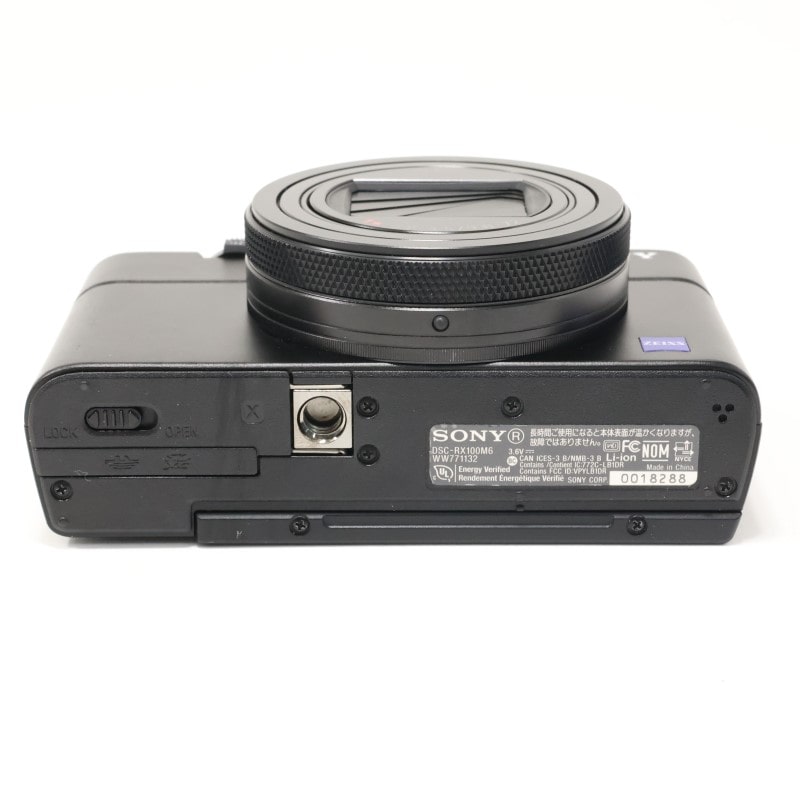 Cyber-shot DSC-RX100M6