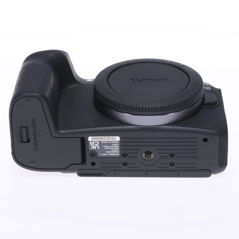 EOS R8 ボディー
