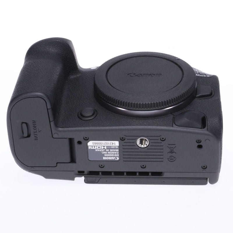 EOS R5 Mark II ボディー