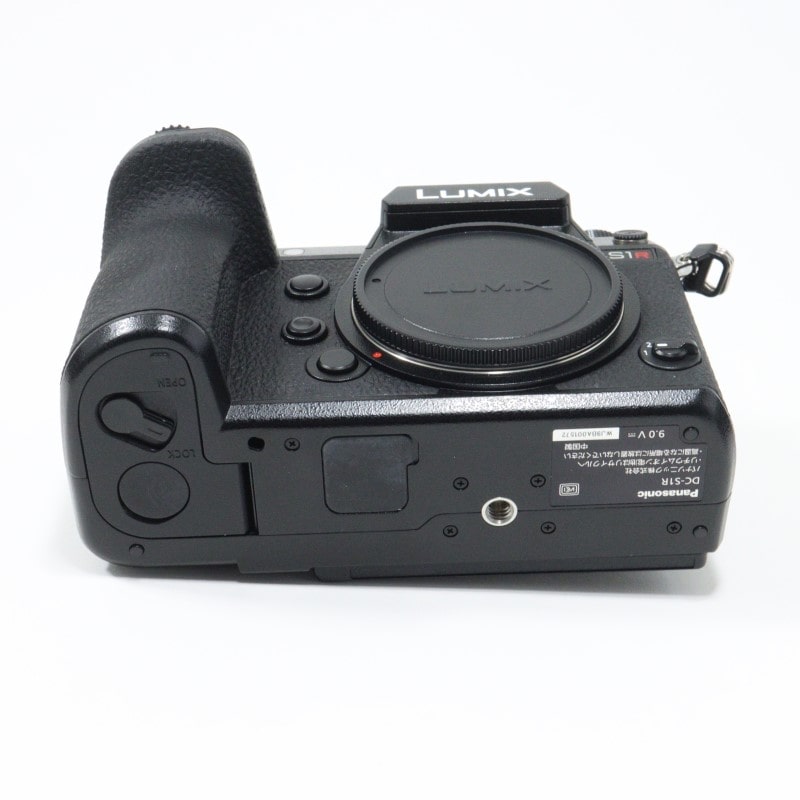 LUMIX DC-S1R