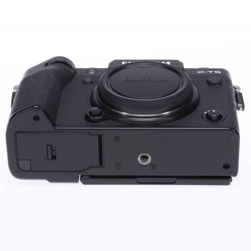 富士フイルム FUJIFILM X-T5 ボディ ブラック 日本語・英語版 ABランク