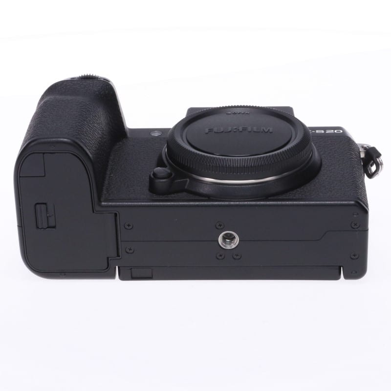 FUJIFILM X-S20 ボディ
