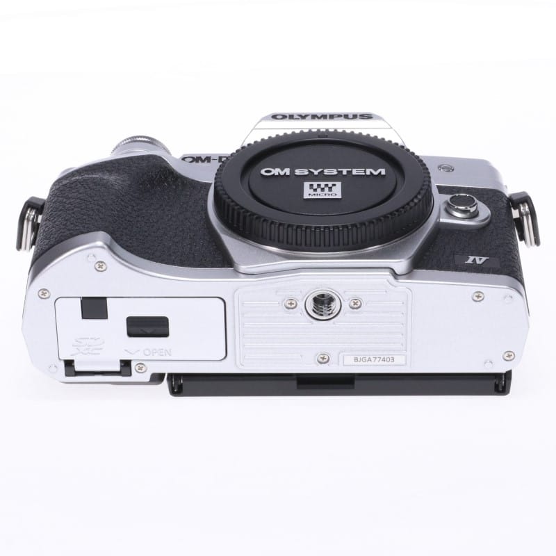 OM-D E-M10 Mark IV ボディー シルバー
