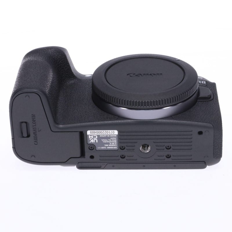 EOS R8 ボディー