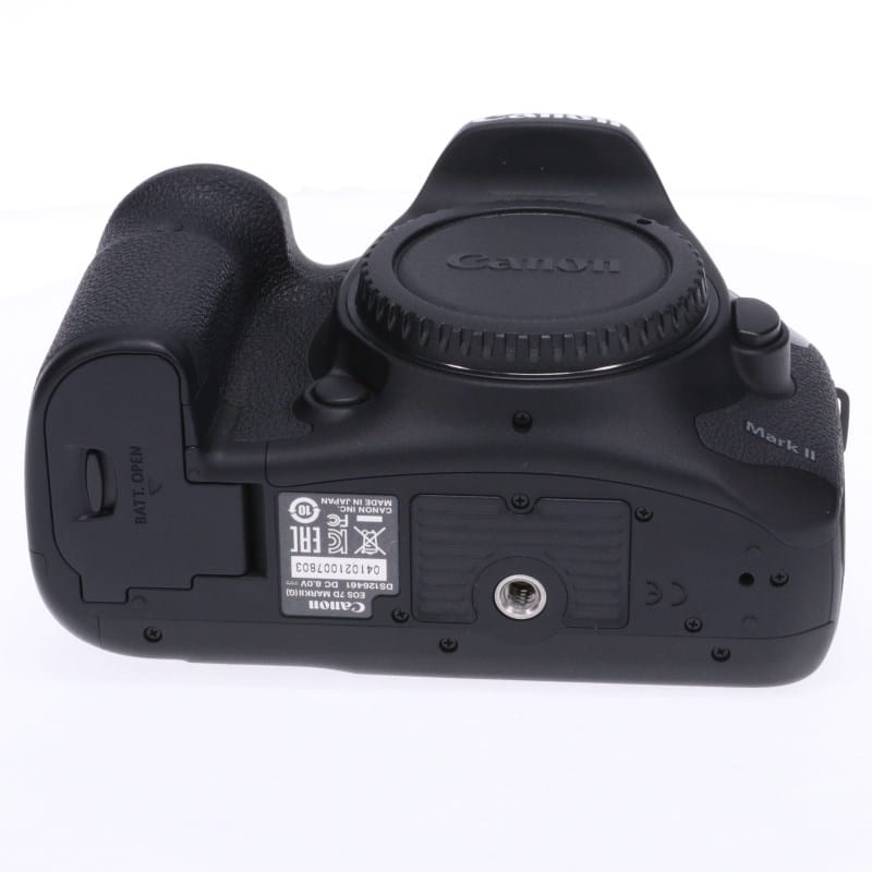 Canon EOS 7D Mark II ボディー ABランク 中古｜フジヤカメラ