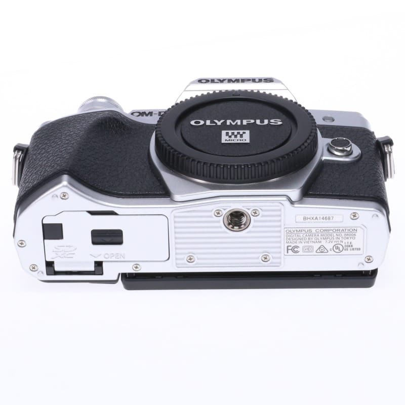 OM-D E-M10 Mark III ボディー シルバー