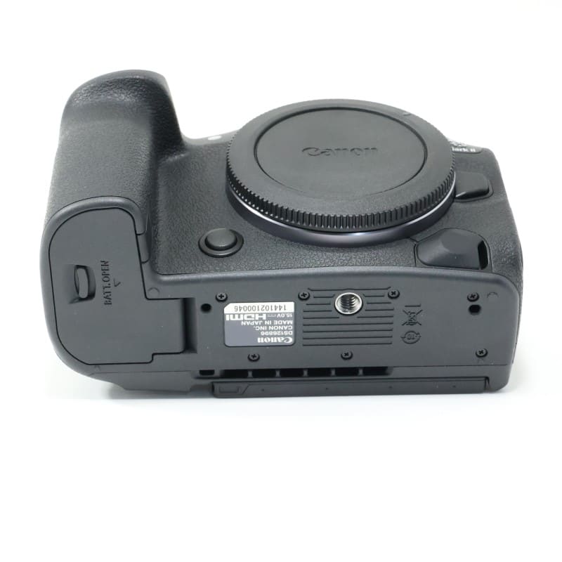 EOS R5 Mark II ボディー