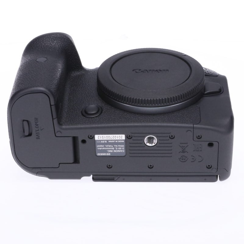 EOS R6 ボディー
