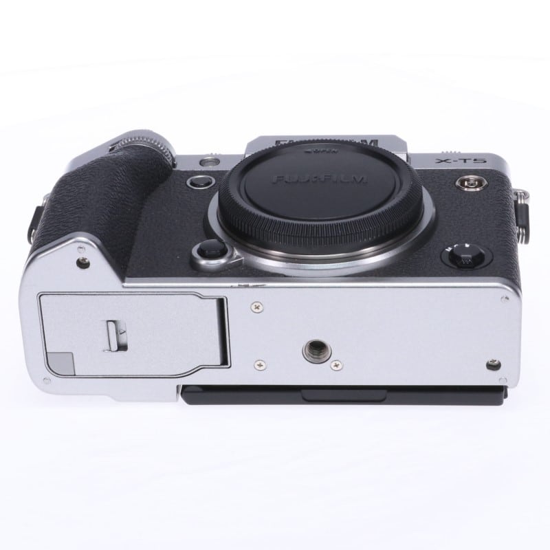 富士フイルム FUJIFILM X-T5 ボディ シルバー 中古