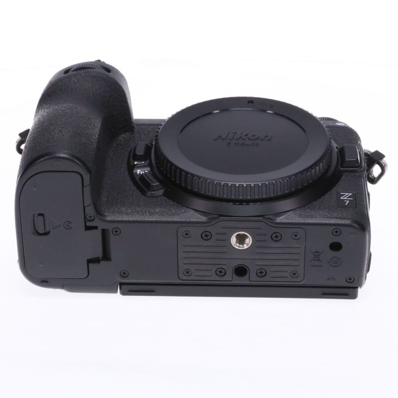 Nikon Z7 ボディ AB-ランク 中古｜フジヤカメラ