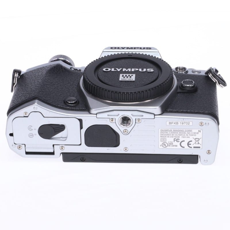 OM-D E-M5 Mark II ボディー シルバー