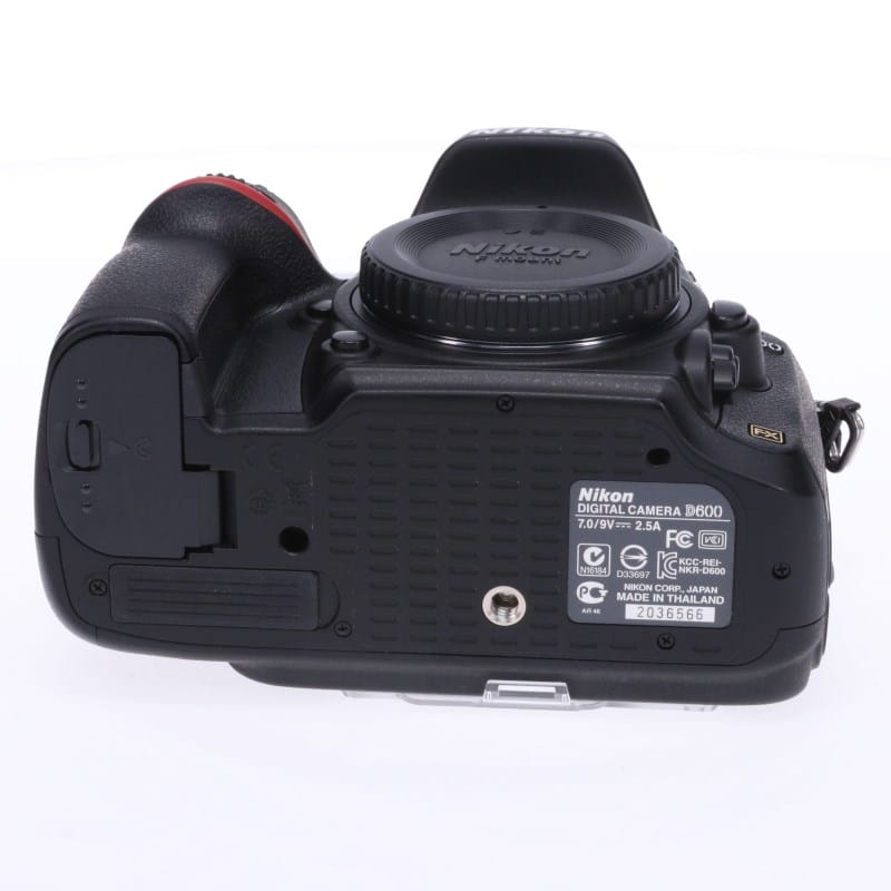 D600 ボディ