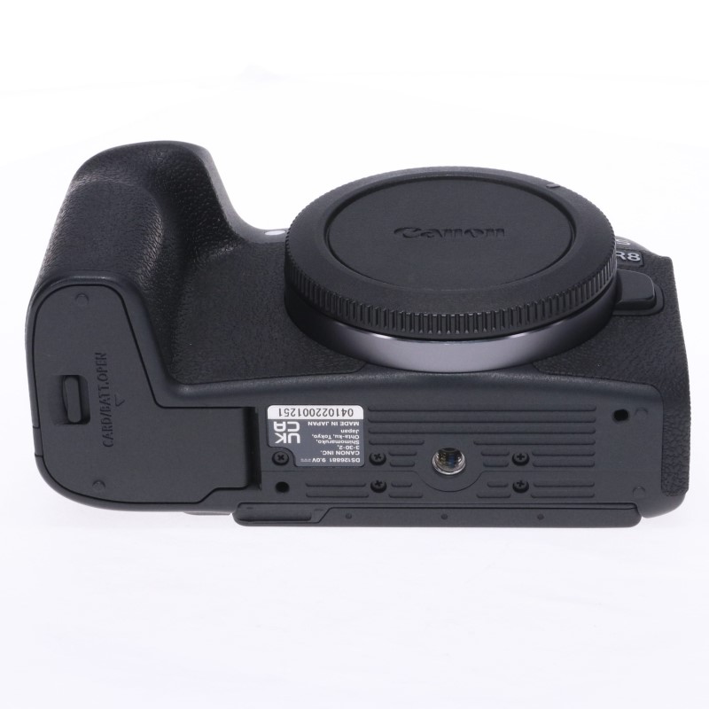 EOS R8 ボディー
