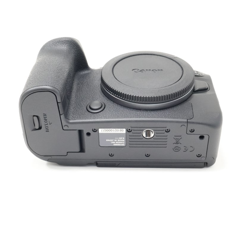 EOS R6 Mark II ボディー