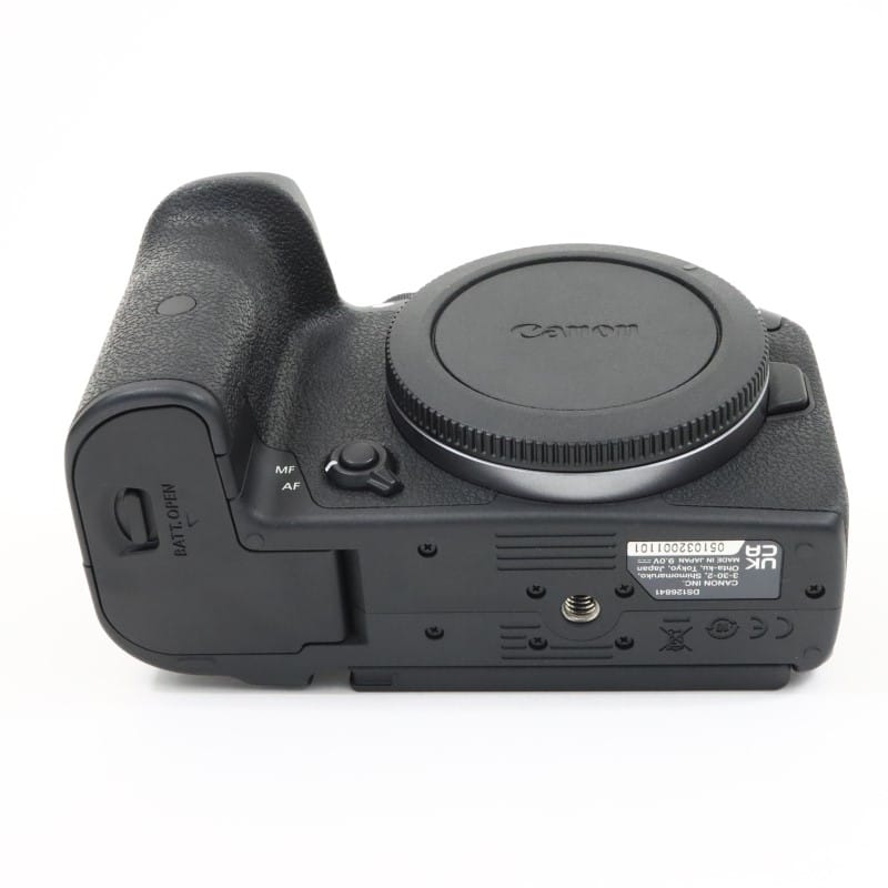 EOS R7 ボディー
