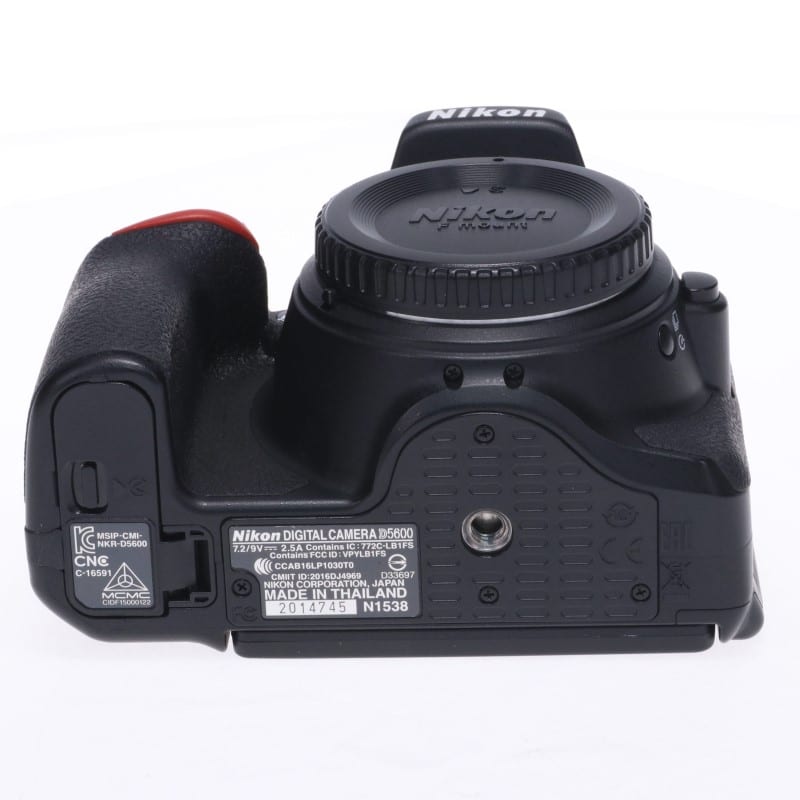 D5600 ボディ