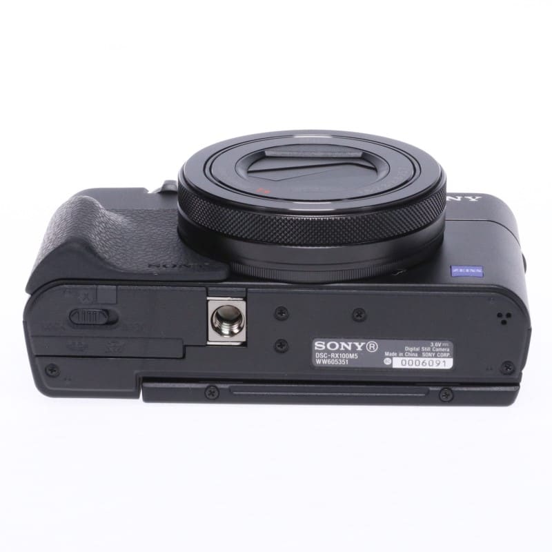 Cyber-shot RX100V DSC-RX100M5