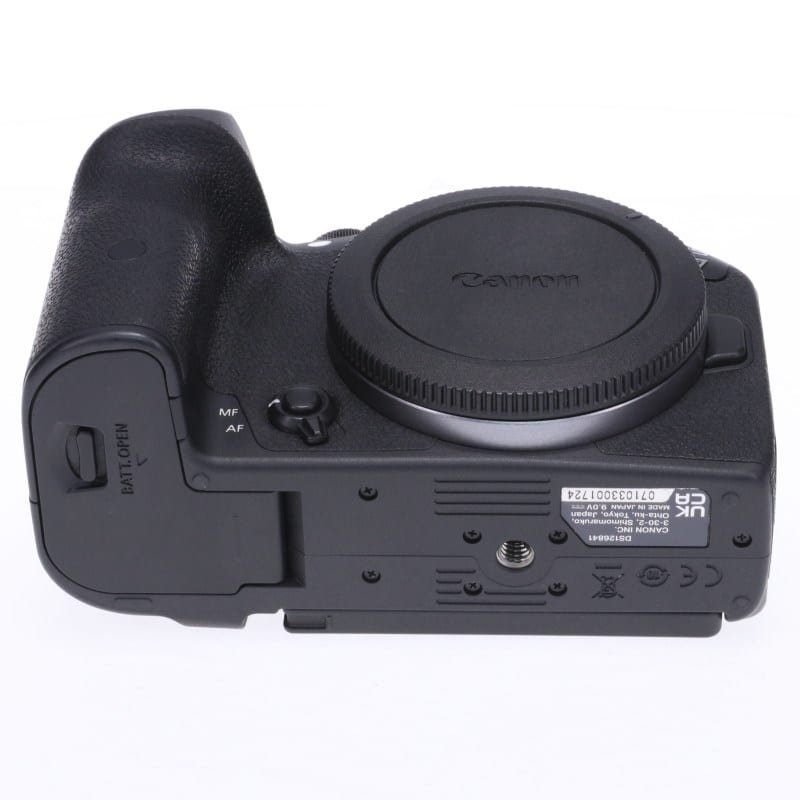 EOS R7 ボディー