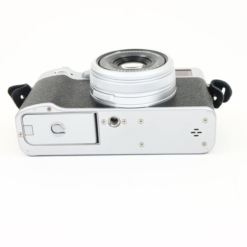 FUJIFILM X100VI シルバー