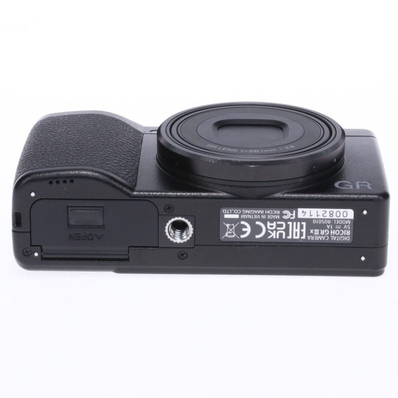 RICOH GR III 中古美品 中古】 リコー GR III RICOH 中古デジタルカメラ A44438｜カメラのこと