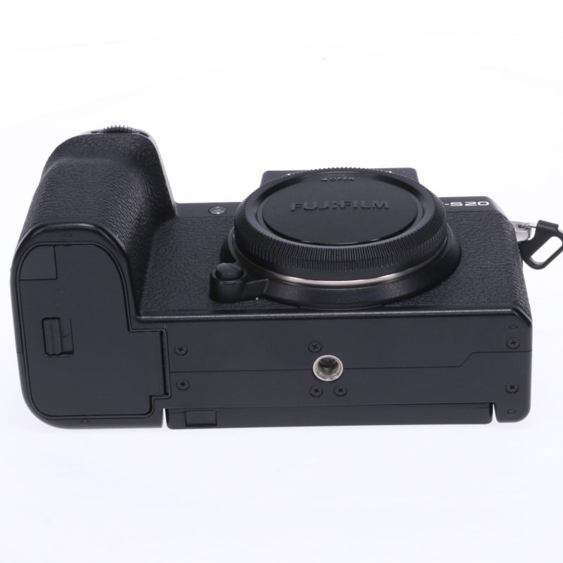 FUJIFILM X-S20 ボディ