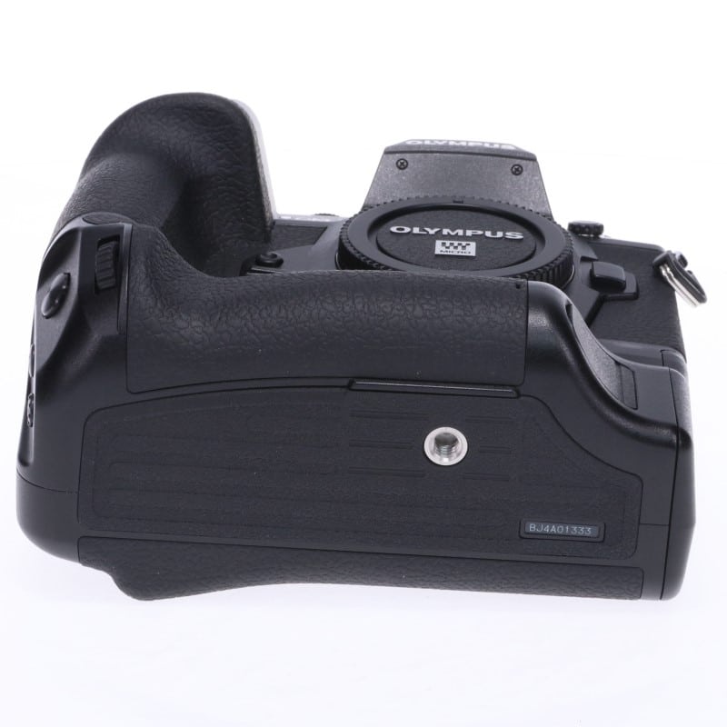 OM-D E-M1X ボディー