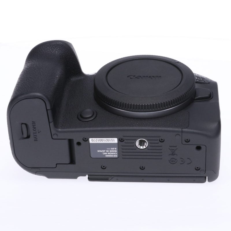 EOS R6 Mark II ボディー