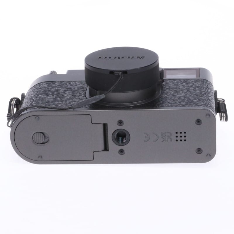 X half (FUJIFILM X-HF1) チャコールシルバー