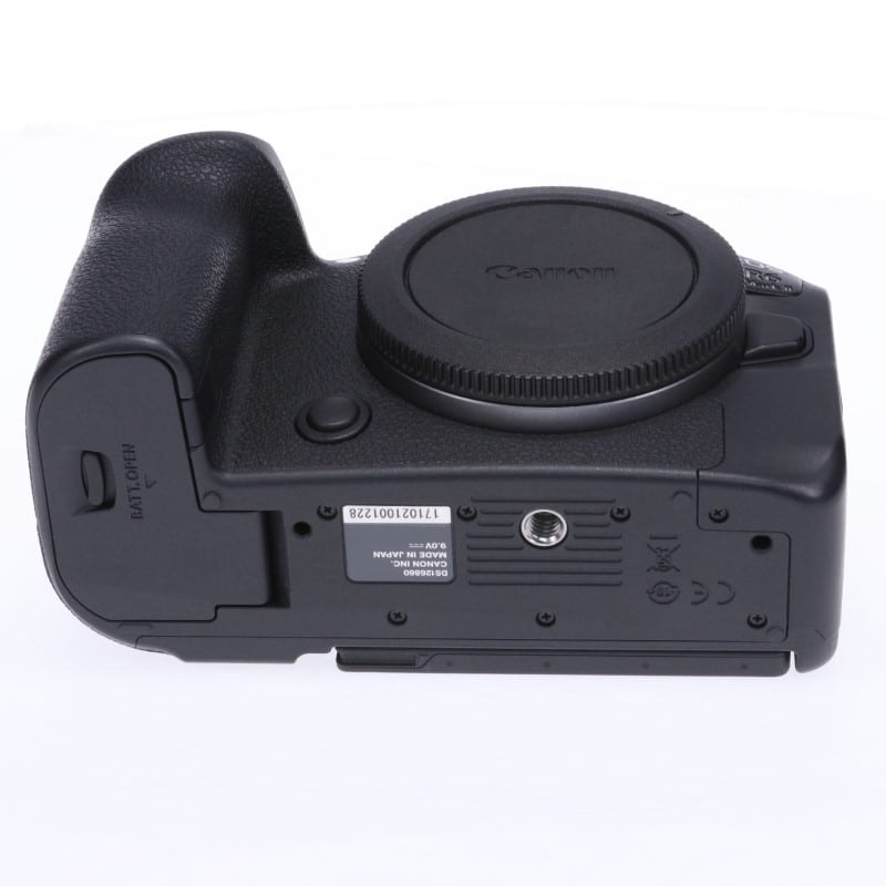 EOS R6 Mark II ボディー