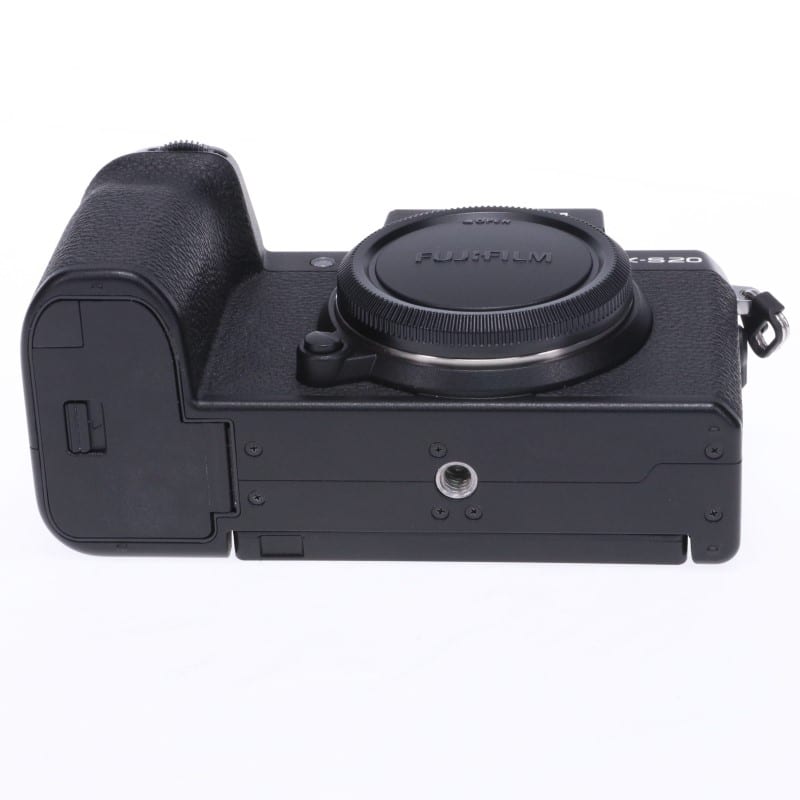 FUJIFILM X-S20 ボディ