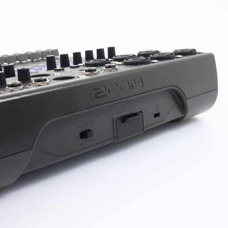 ZOOM LiveTrak L-8 AB+ランク 中古｜フジヤカメラ