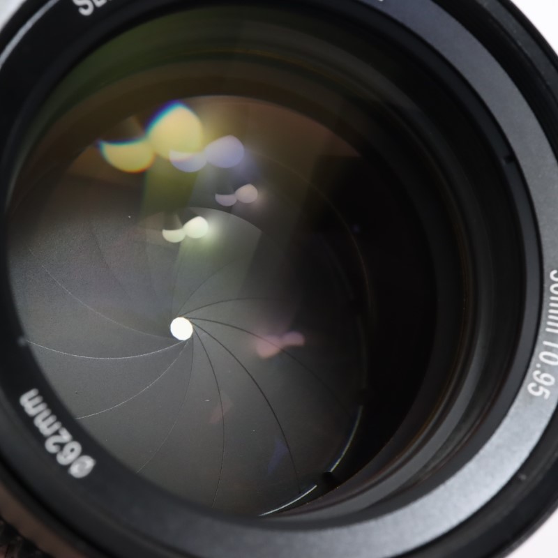 HyperPrime 50mm T0.95 MFTマウント